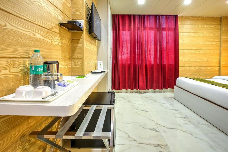 Capital O 23188 Glory Villa Нью-Дели Экстерьер фото